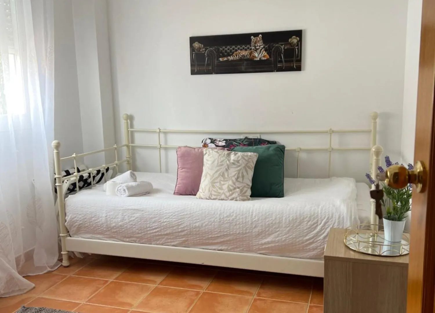 Mex-Goretti House Mairena del Aljarafe 0*,
